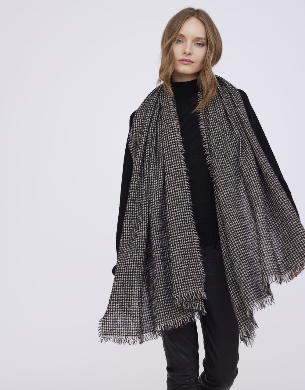 Geometric Scarves: New Classic Collection | Faliero Sarti